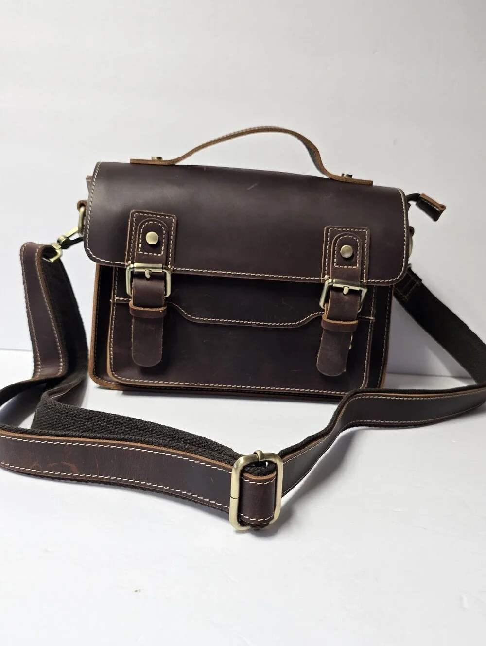 NWOT Men's Hand Crafted Leather Brown Satchel Small Messenger Bag